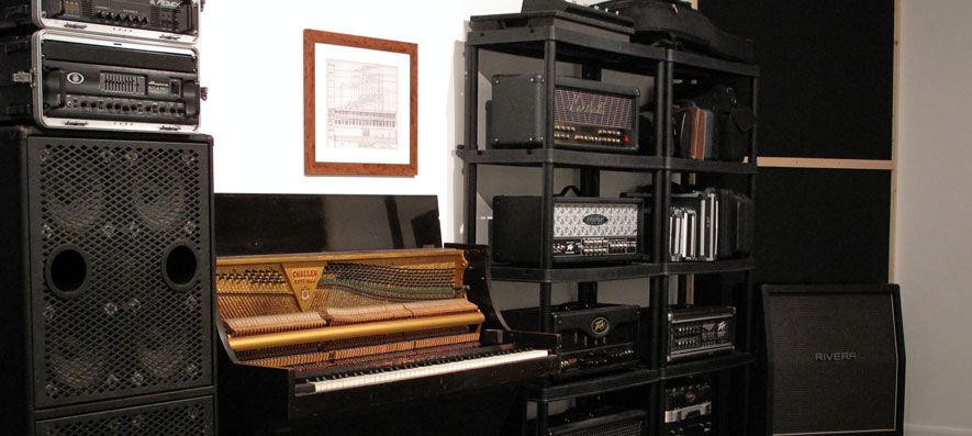Safe Room Studios, UK, Amps & Cabs